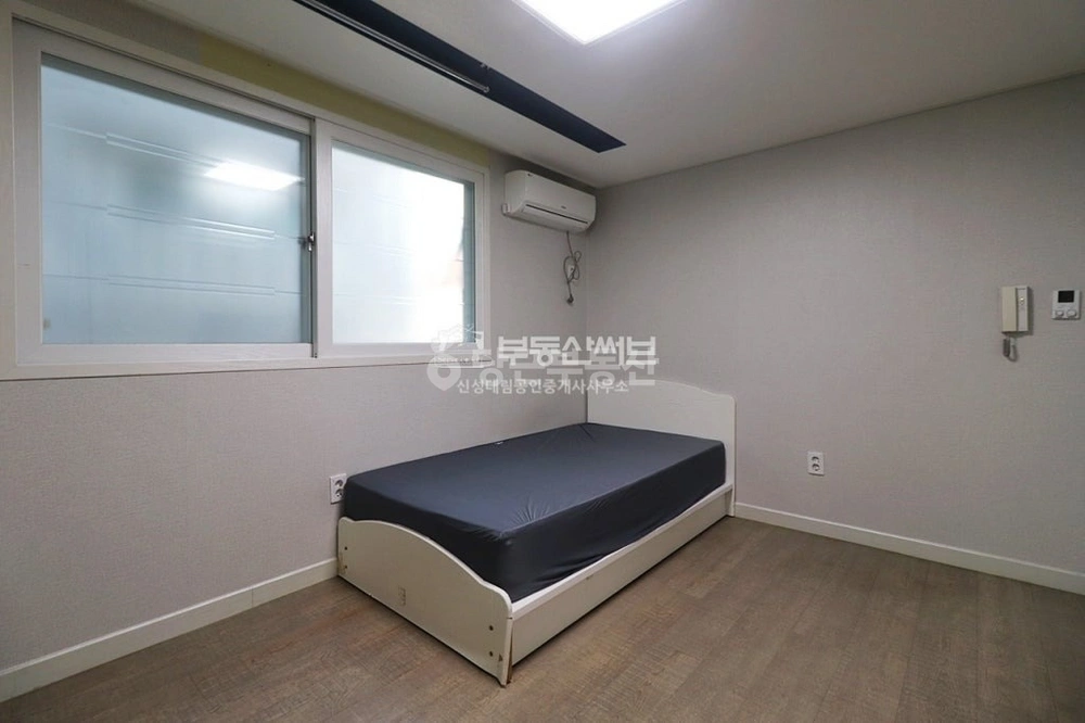 대전광역시 유성구 신성동 원룸 사진 1