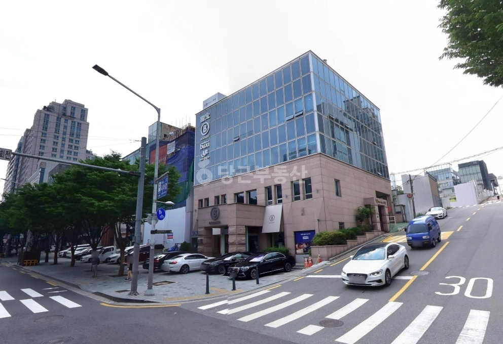 서울특별시 강남구 논현동 사무실 사진 1
