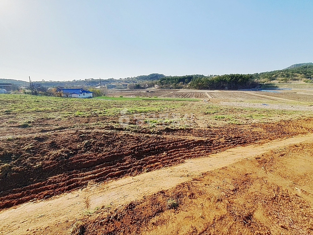 충청남도 서산시 부석면 토지 사진 1