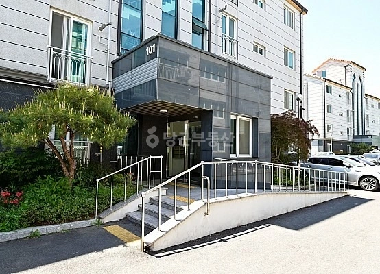 전남광주통합특별시 장흥군 장흥읍 빌라(투룸 이상) 사진 1