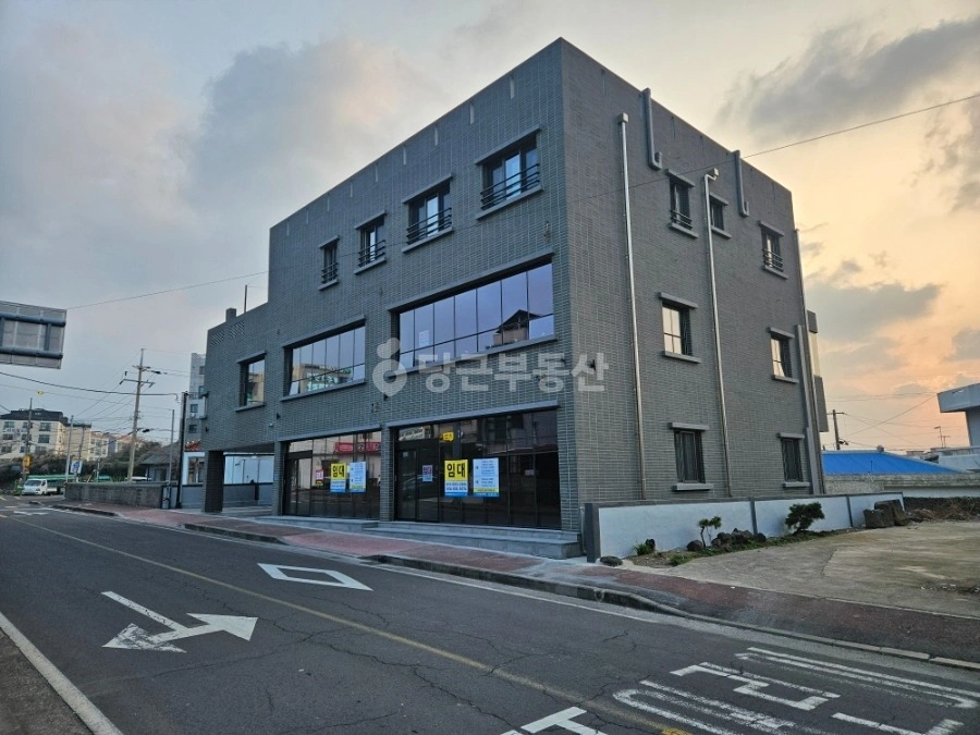 제주특별자치도 제주시 조천읍 상가 사진 1