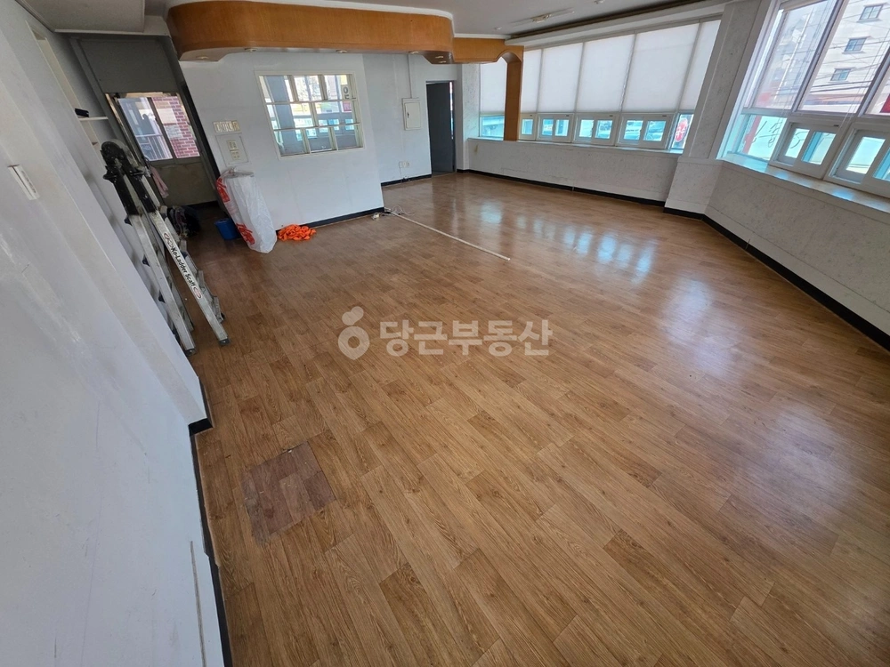 전북특별자치도 군산시 조촌동 상가 사진 1