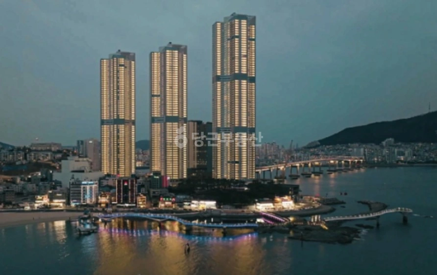 부산광역시 서구 암남동 아파트 사진 1