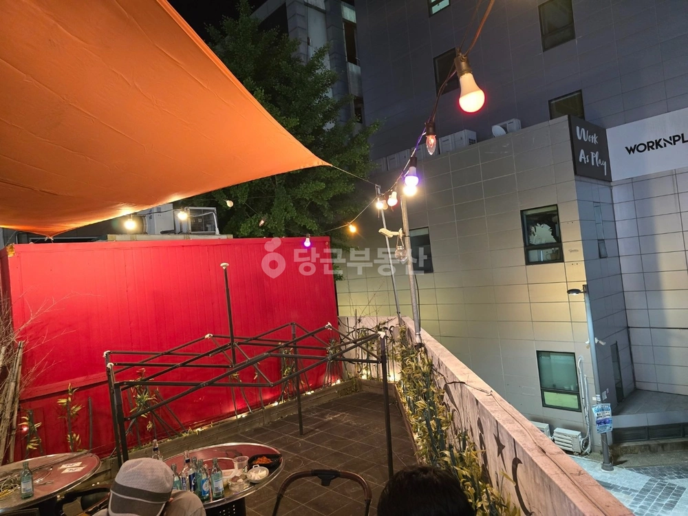 대전광역시 서구 둔산동 상가 사진 1