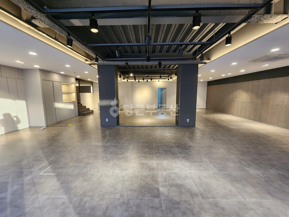 인천광역시 남동구 구월동 상가 사진 1