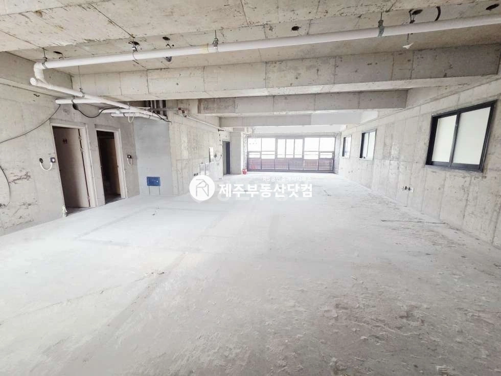 제주특별자치도 제주시 노형동 상가 사진 1