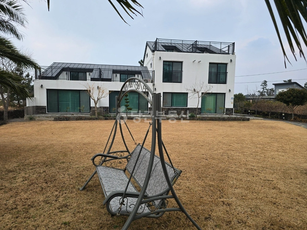 제주특별자치도 제주시 한림읍 건물 사진 1