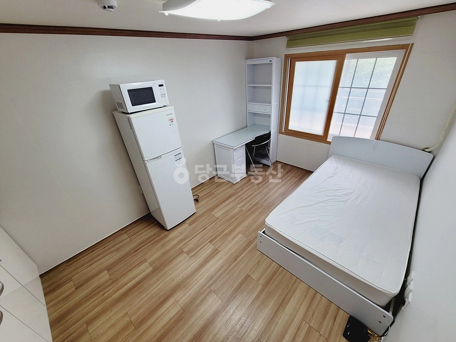 부산광역시 금정구 장전동 원룸 사진 1