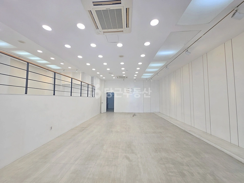 충청남도 천안시 서북구 쌍용동 상가 사진 1