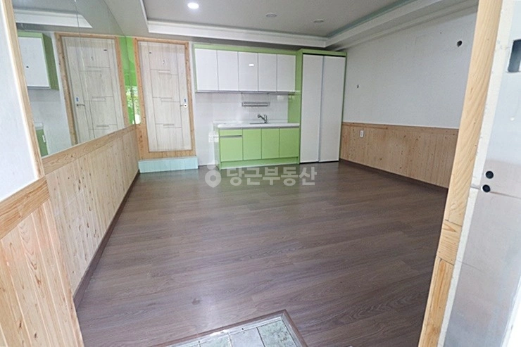 대전광역시 서구 만년동 상가 사진 1