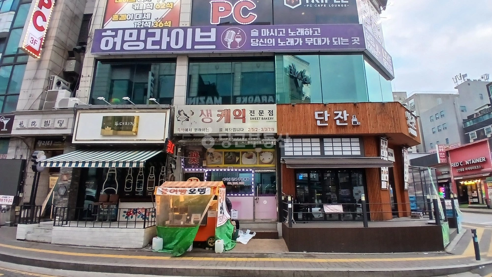 경기도 수원시 팔달구 인계동 상가 사진 1