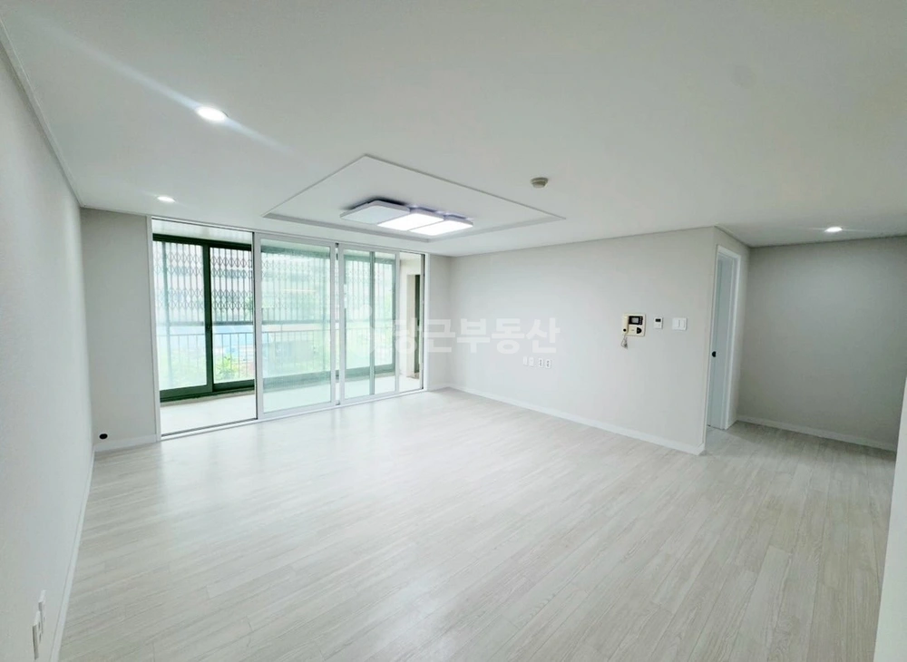 전남광주통합특별시 북구 두암동 아파트 사진 1