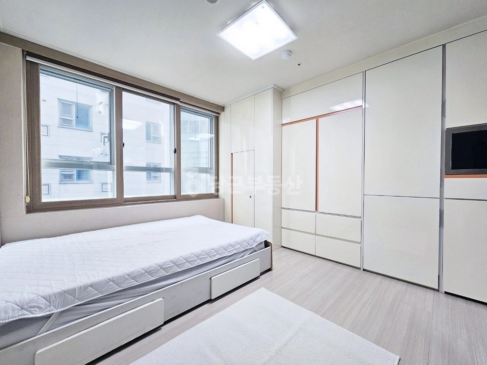 서울특별시 강남구 역삼동 오피스텔 사진 1