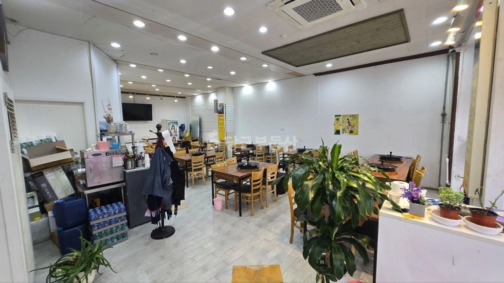 경기도 고양시 일산동구 정발산동 상가 사진 1