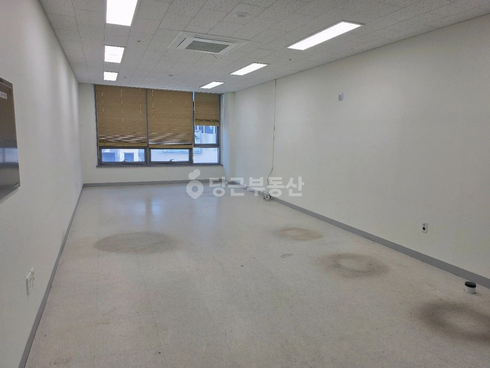 경기도 파주시 와동동 상가 사진 1