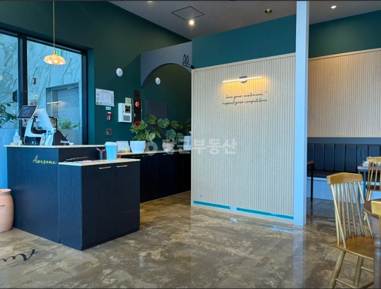 강원특별자치도 속초시 교동 상가 사진 1