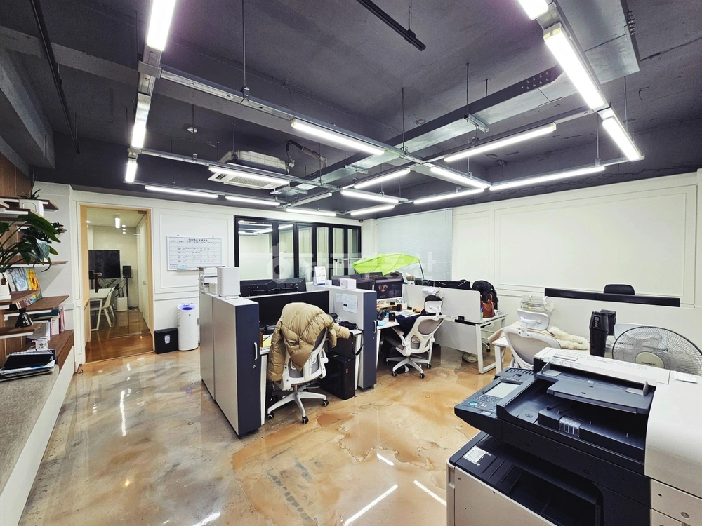 서울특별시 강남구 역삼동 사무실 사진 1