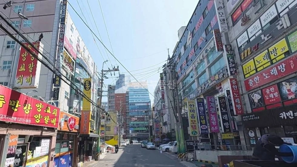 경상남도 창원시 의창구 봉곡동 상가 사진 1