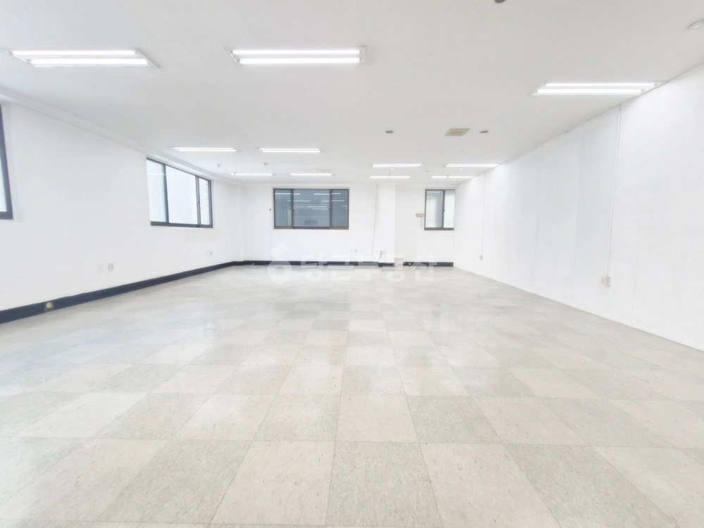경기도 수원시 권선구 권선동 사무실 사진 1