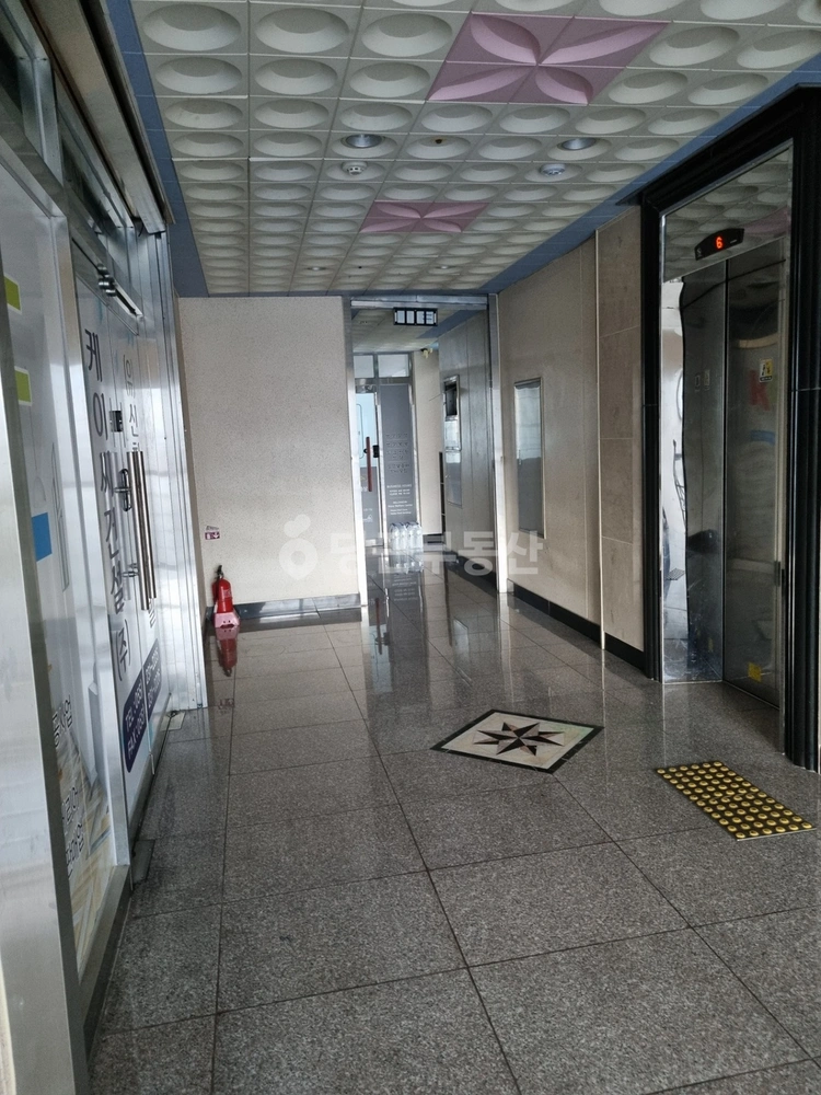 경상남도 창원시 마산회원구 내서읍 상가 사진 1