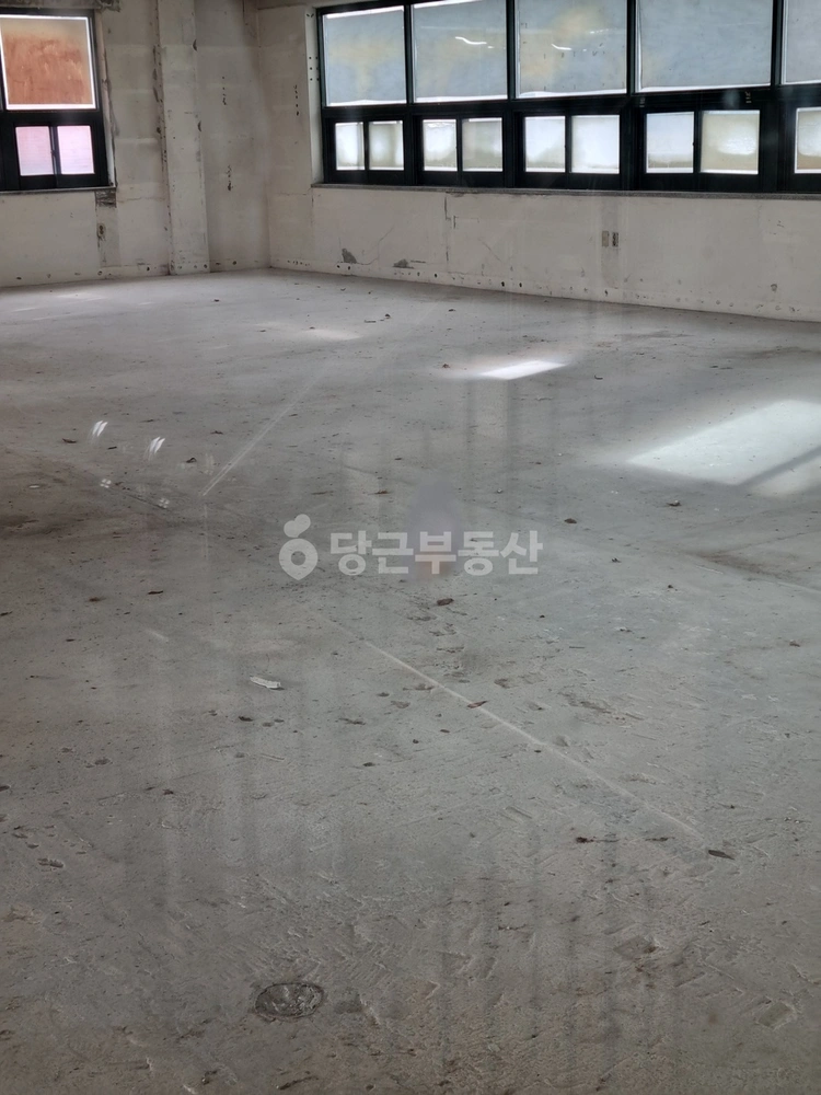 경상남도 창원시 마산회원구 내서읍 상가 사진 1