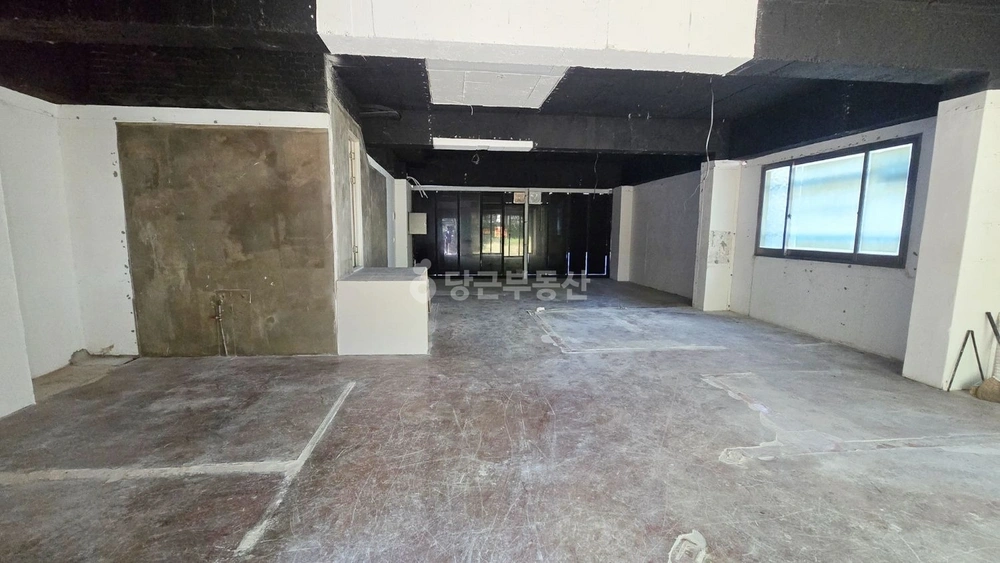 경기도 고양시 일산동구 정발산동 상가 사진 1