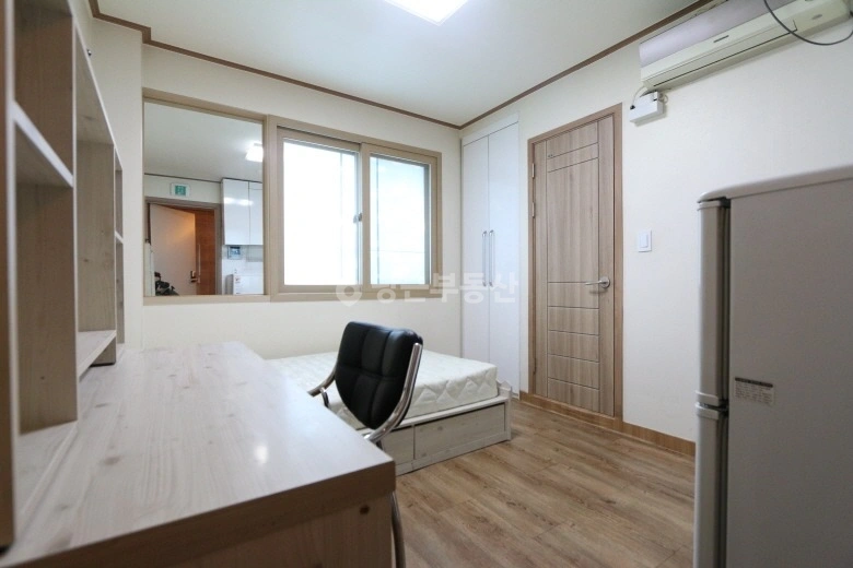 서울특별시 강남구 역삼동 원룸 사진 1