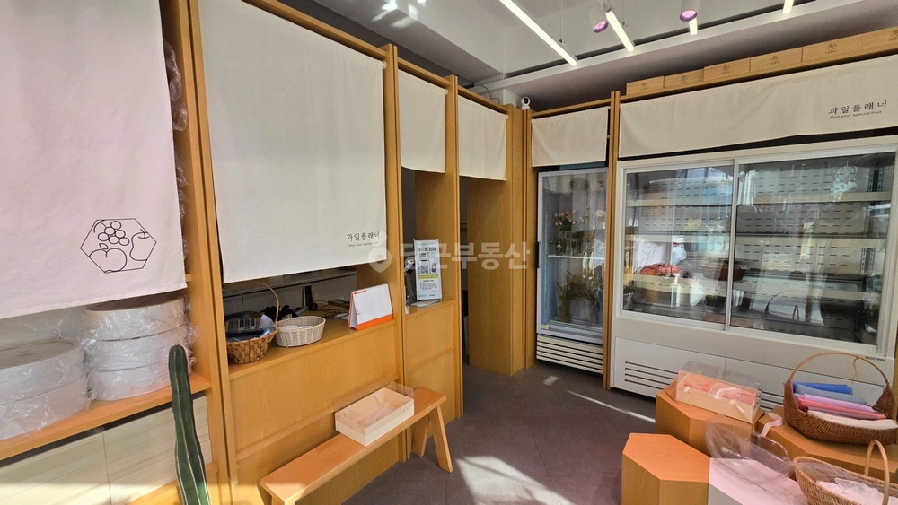 인천광역시 부평구 부평동 상가 사진 1