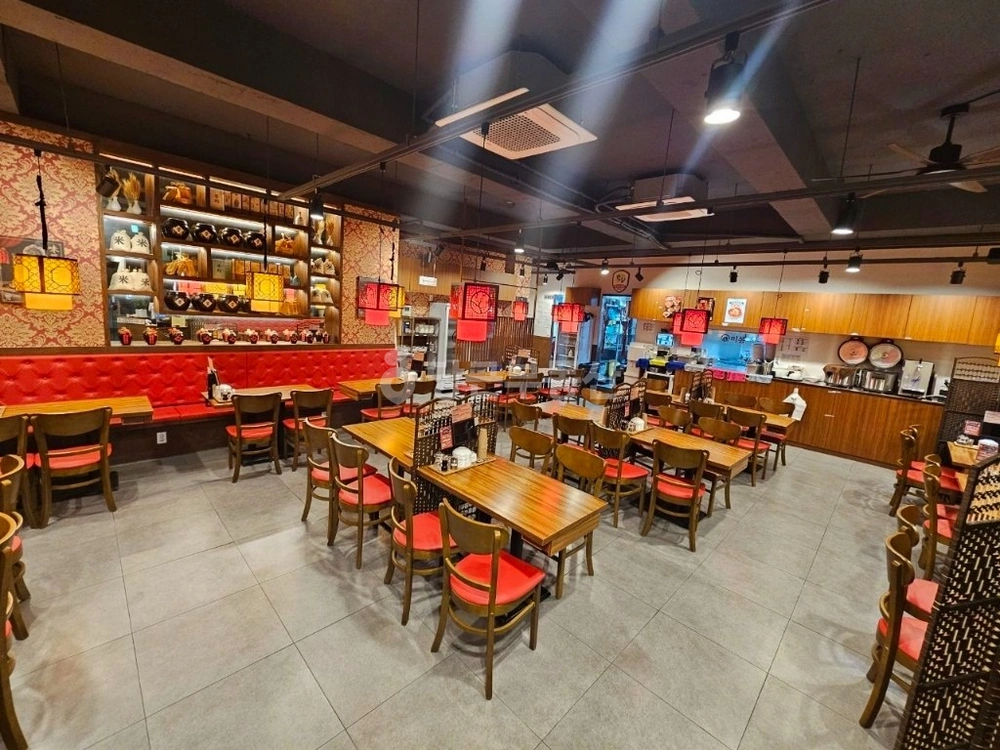 서울특별시 강남구 역삼동 상가 사진 1