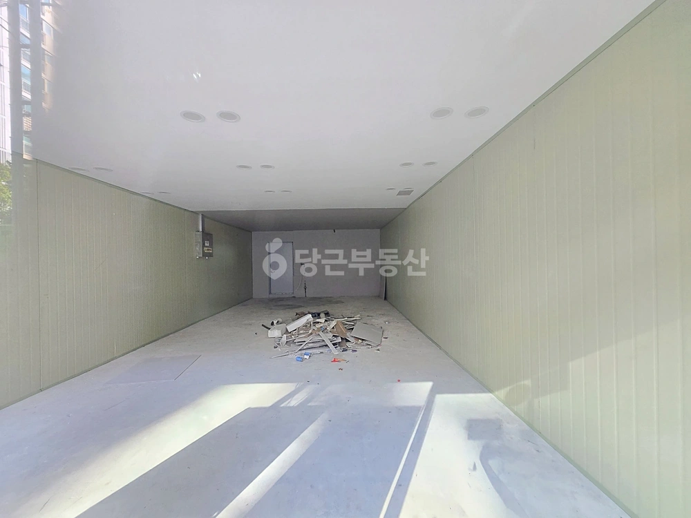 충청남도 천안시 서북구 쌍용동 상가 사진 1