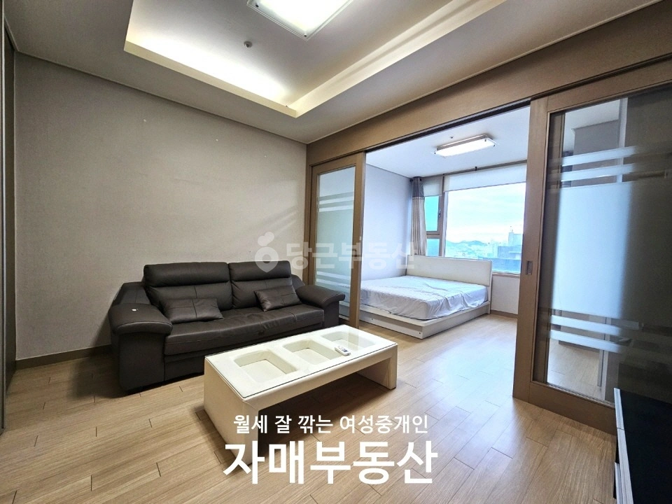 서울특별시 강남구 논현동 오피스텔 사진 1