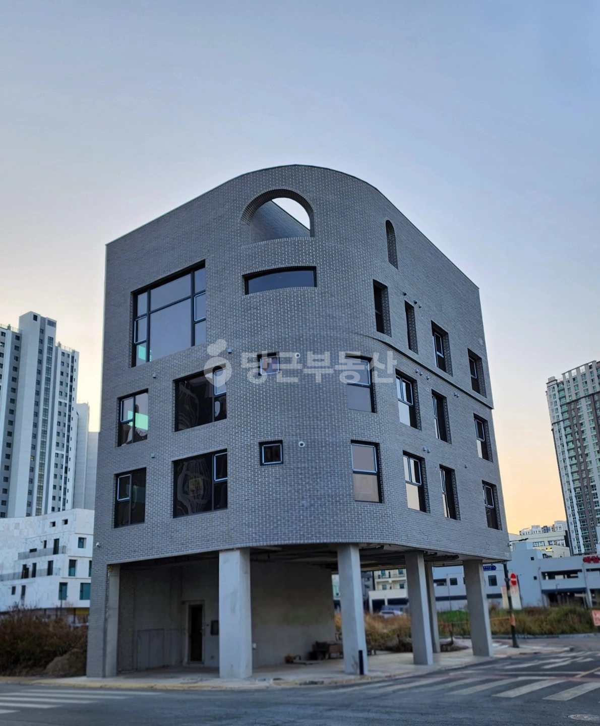 매물 썸네일