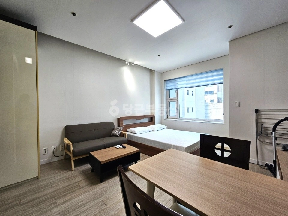 서울특별시 강남구 역삼동 오피스텔 사진 1