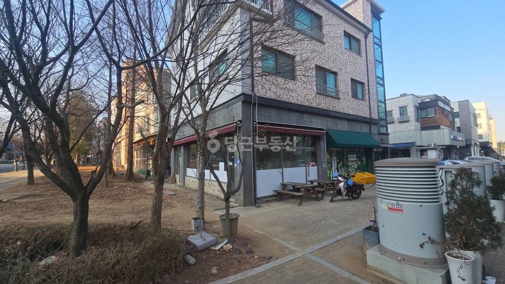 경기도 파주시 와동동 상가 사진 1