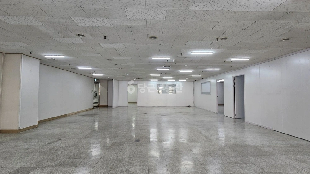 경기도 고양시 일산동구 장항동 사무실 사진 1