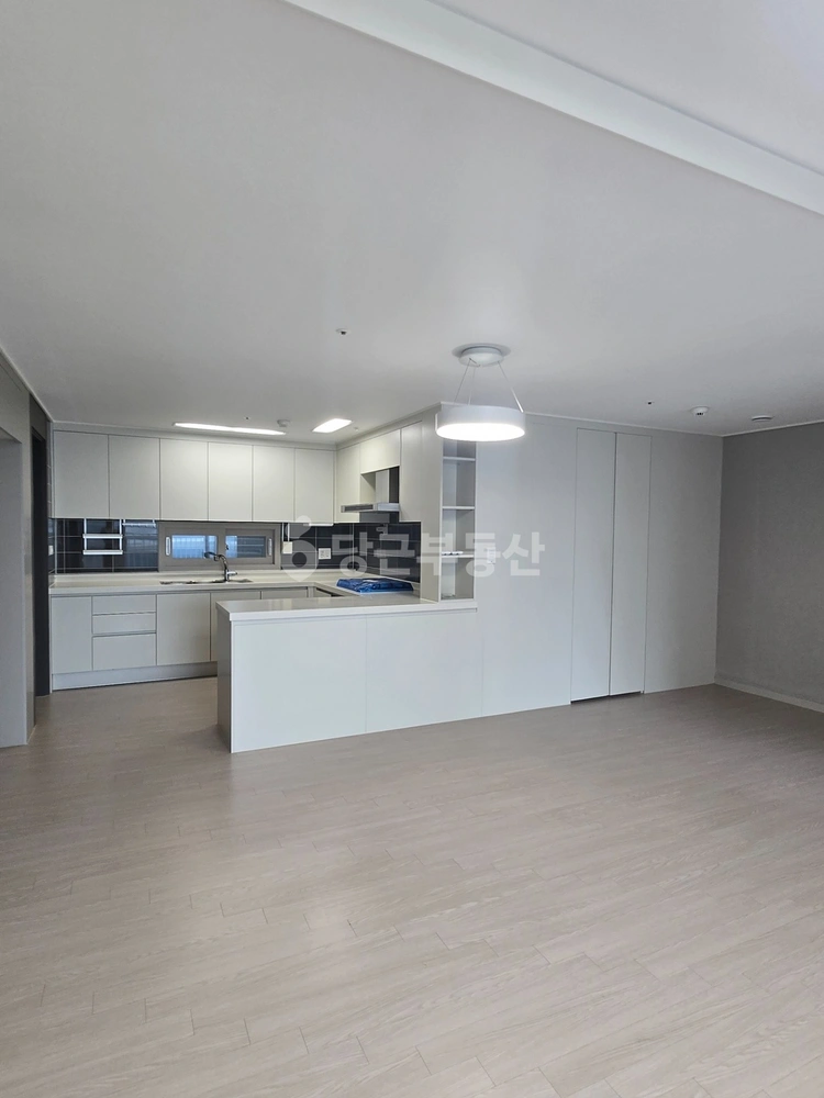 전남광주통합특별시 북구 유동 아파트 사진 1