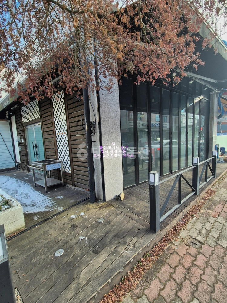 전남광주통합특별시 광산구 장덕동 상가 사진 1