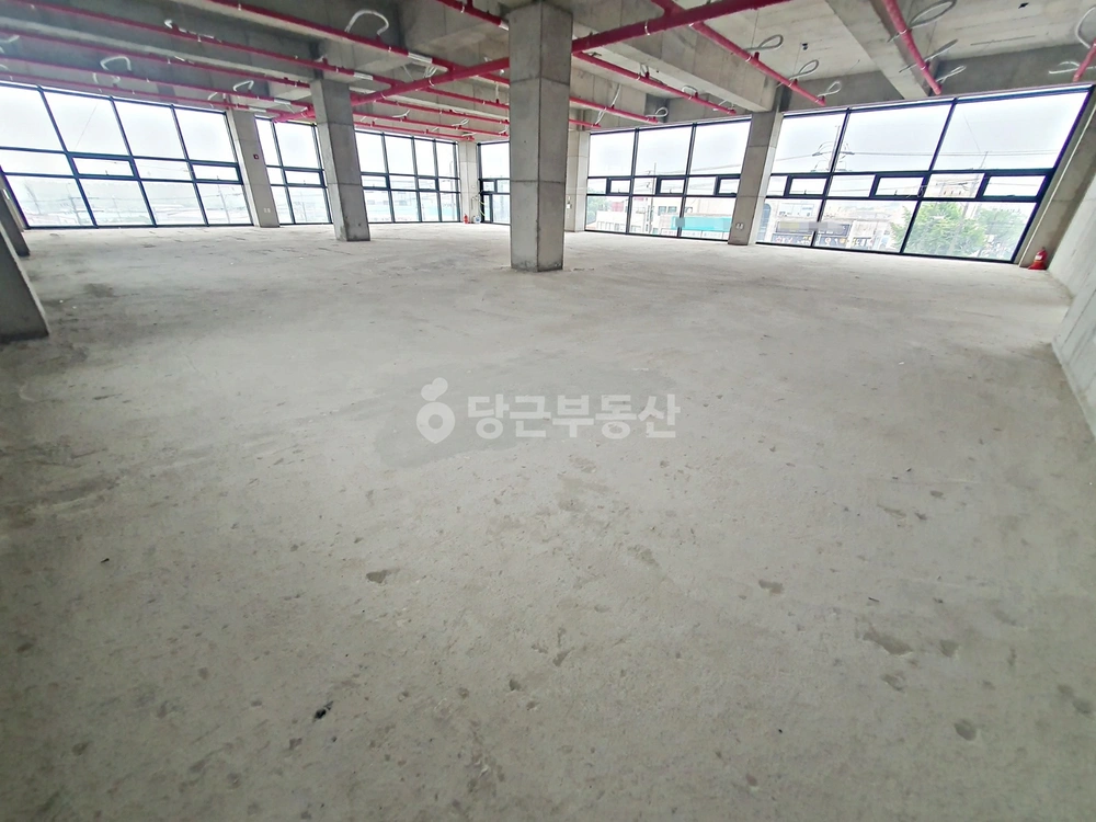 경기도 고양시 일산서구 덕이동 상가 사진 1