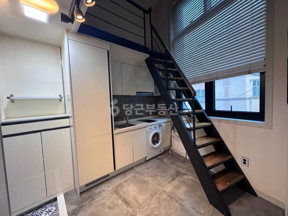 서울특별시 강남구 논현동 원룸 사진 1