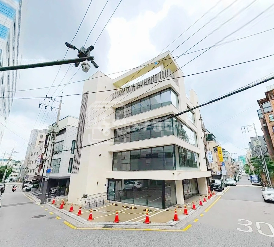 서울특별시 강남구 역삼동 사무실 사진 1