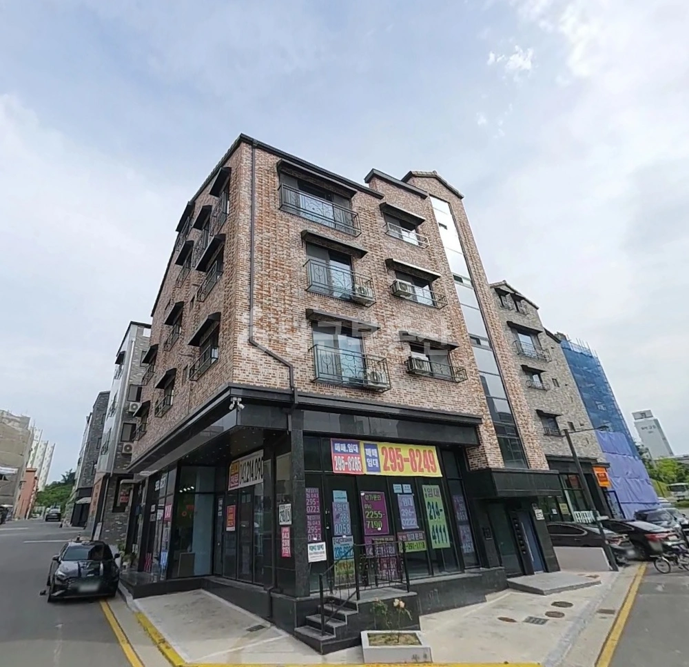 충청북도 청주시 상당구 용암동 상가 사진 1