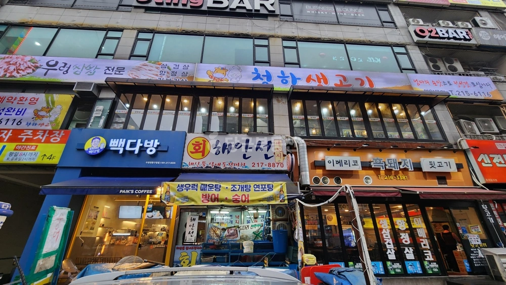 경기도 수원시 영통구 매탄동 상가 사진 1