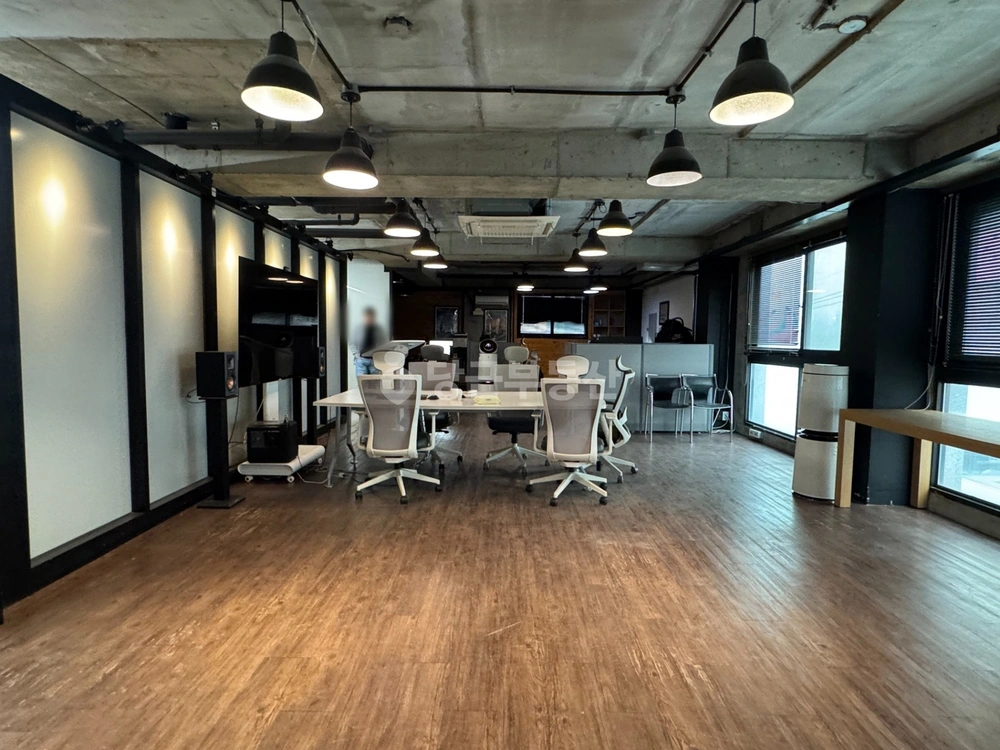 서울특별시 강남구 논현동 사무실 사진 1