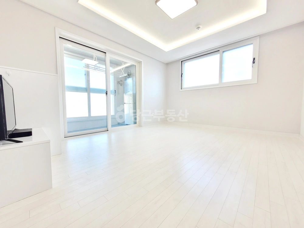 부산광역시 동래구 명장동 원룸 사진 1