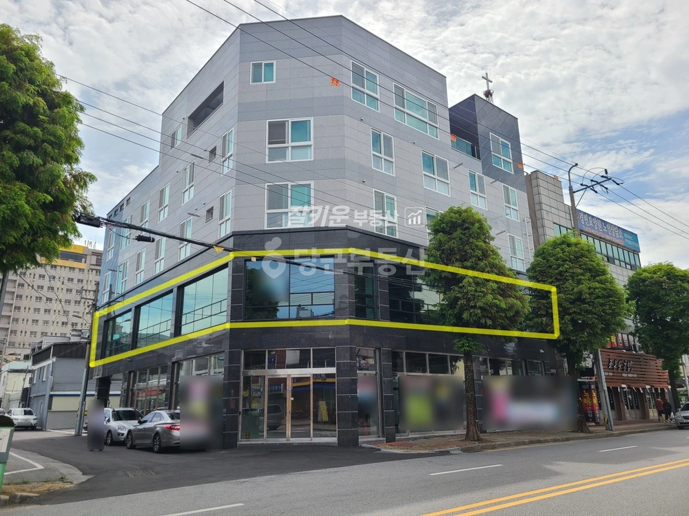 전남광주통합특별시 남구 월산동 상가 사진 1