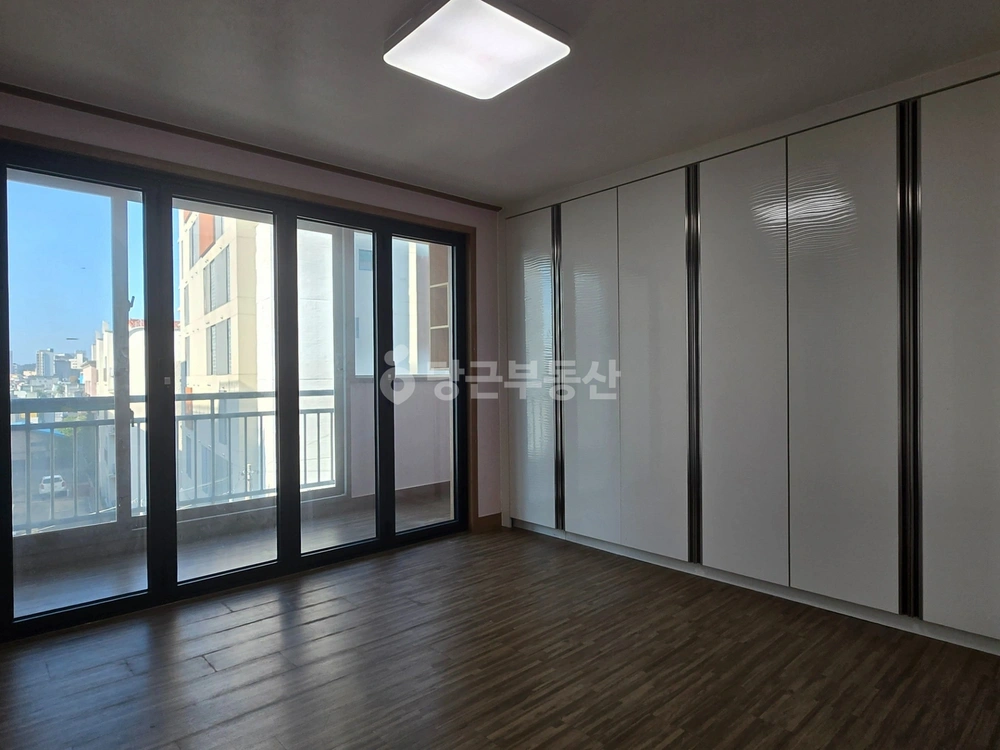 제주특별자치도 서귀포시 동홍동 아파트 사진 1