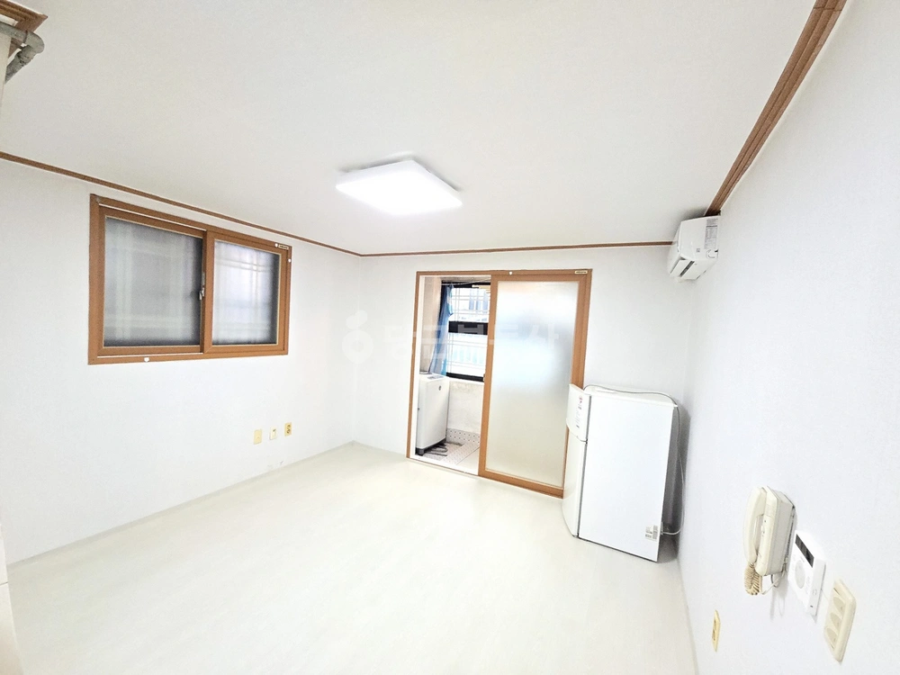 경기도 수원시 권선구 곡반정동 원룸 사진 1