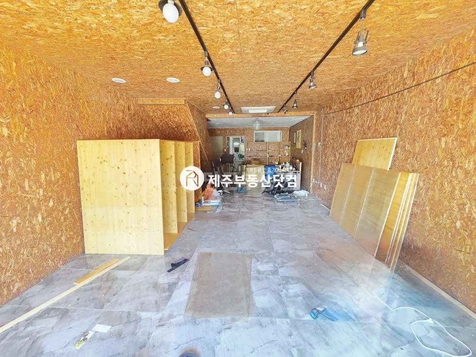 제주특별자치도 제주시 도두일동 상가 사진 1