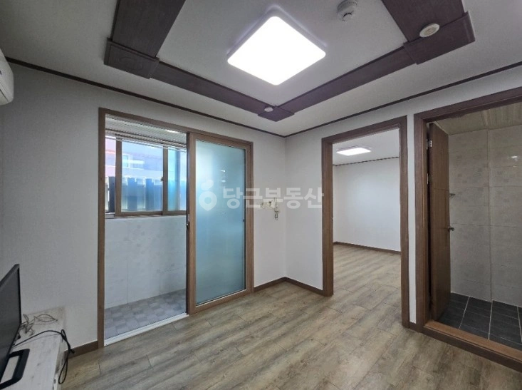 대전광역시 서구 용문동 원룸 사진 1