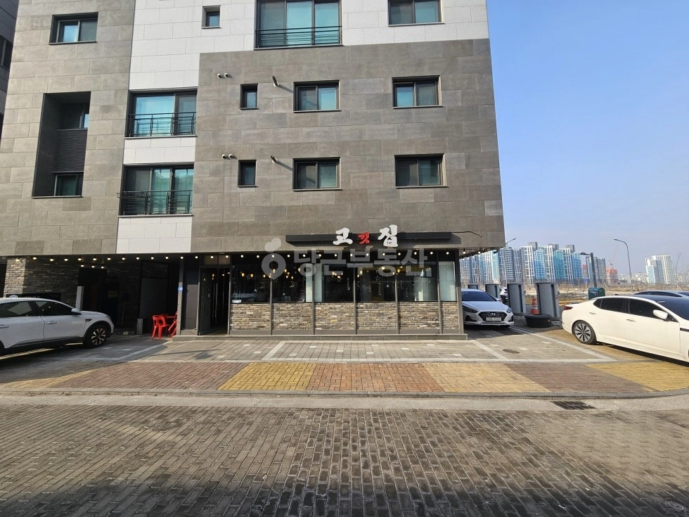 경기도 파주시 와동동 상가 사진 1